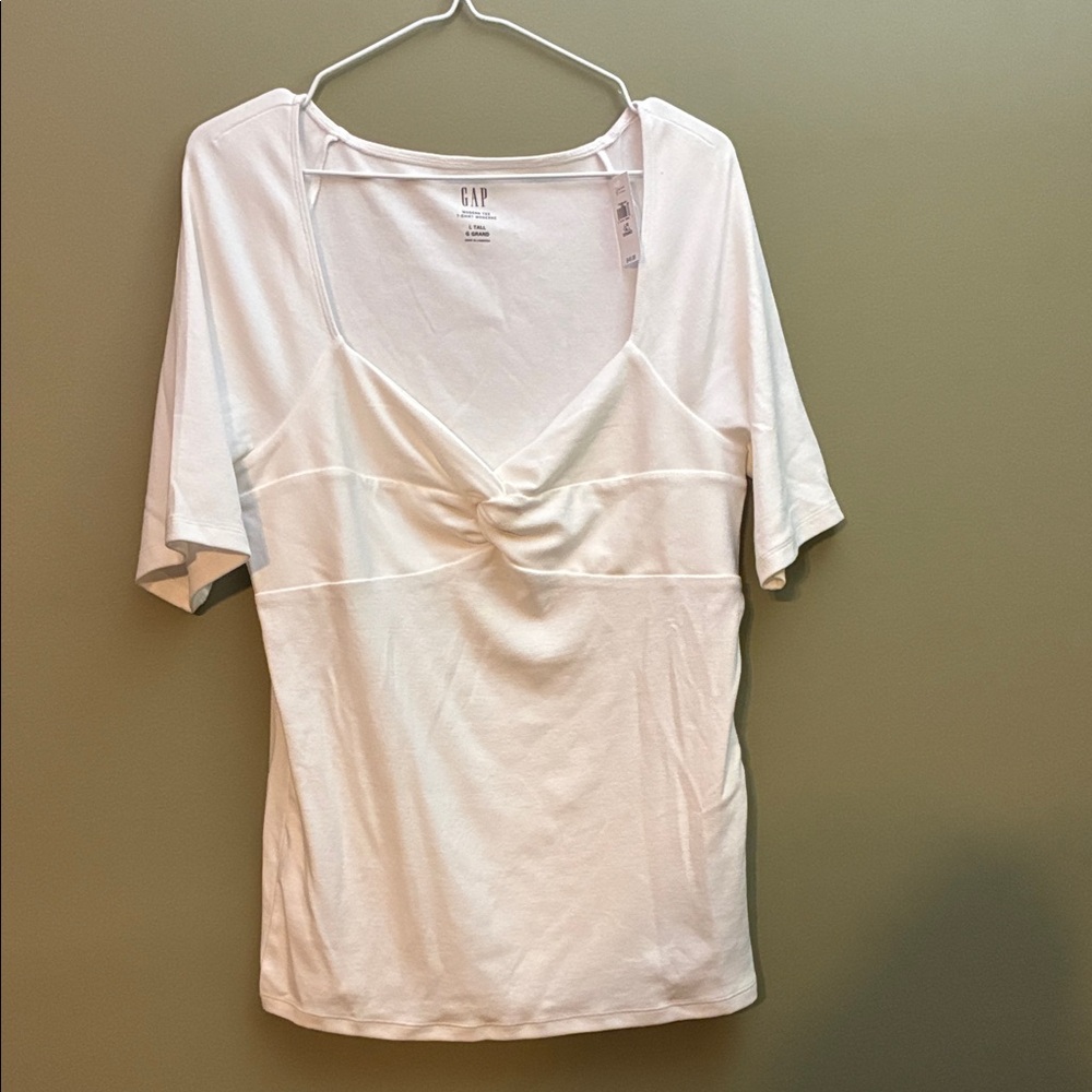 GAP White Modern Twist Front Short Sleeve Tee